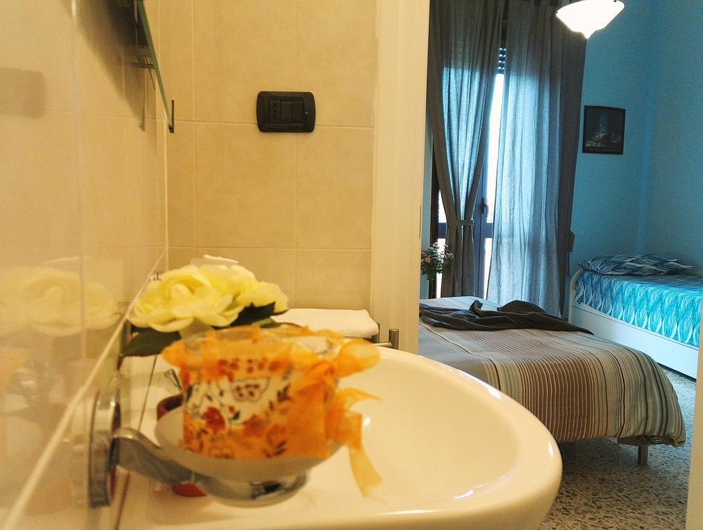 דירות לצ'ה La Casa Di Chicca מראה חיצוני תמונה