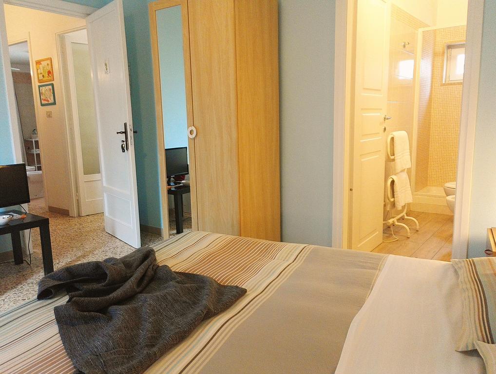 דירות לצ'ה La Casa Di Chicca מראה חיצוני תמונה