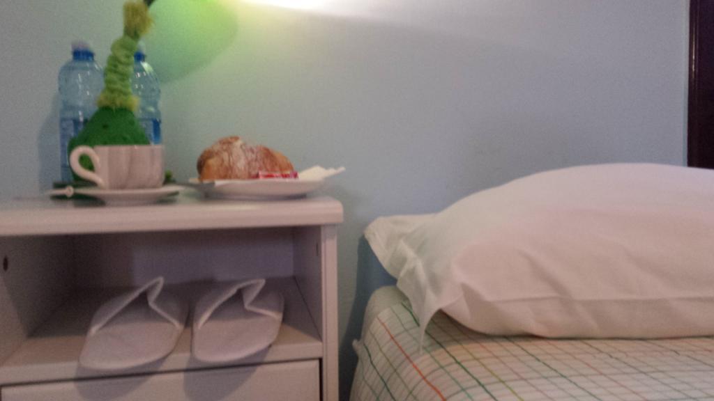 דירות לצ'ה La Casa Di Chicca מראה חיצוני תמונה